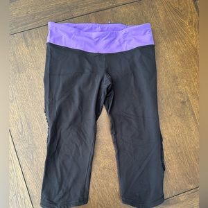 Lululemon cropped leggings size 6